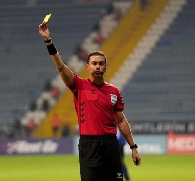 Fenerbah&ccedil;e - Beşiktaş ma&ccedil;ının hakemi belli oldu