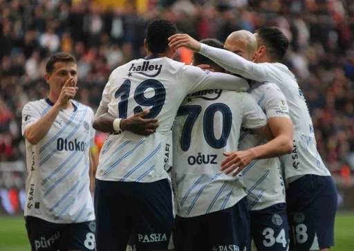 Fenerbah&ccedil;e&rsquo;den ligde &uuml;st &uuml;ste 4. galibiyet
