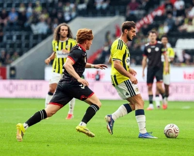 Fenerbah&ccedil;e, ilk hazırlık ma&ccedil;ında fark attı