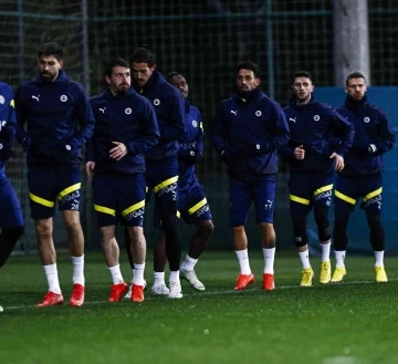 Fenerbah&ccedil;e Ziraat T&uuml;rkiye Kupası hazırlıklarını s&uuml;rd&uuml;rd&uuml;