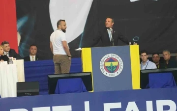 Fenerbah&ccedil;e kongre &uuml;yeleri, y&ouml;netim kuruluna yetki verdi