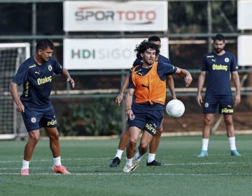 Fenerbah&ccedil;e, Lugano ma&ccedil;ı hazırlıklarına başladı
