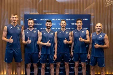 Fenerbah&ccedil;e Medicana Erkek Voleybol Takımı, sağlık kontrol&uuml;nden ge&ccedil;ti
