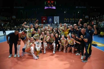 Fenerbah&ccedil;e Opet finalde
