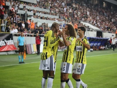 Fenerbah&ccedil;e, Şampiyonlar Ligi i&ccedil;in sahaya &ccedil;ıkıyor
