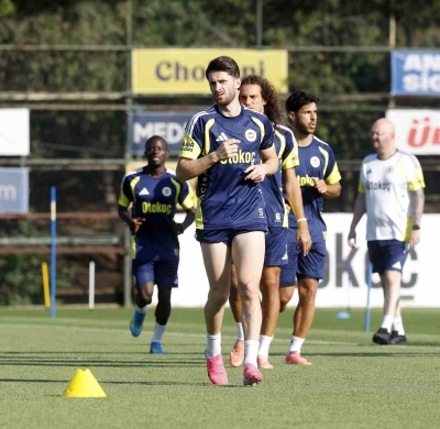 Fenerbah&ccedil;e, Sturm Graz ma&ccedil;ı hazırlıklarını s&uuml;rd&uuml;rd&uuml;