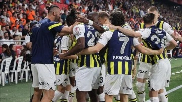 Fenerbah&ccedil;e, UEFA Avrupa Konferans Ligi'nde La Fiorita-Zimbru eşleşmesinin galibiyle karşılaşacak