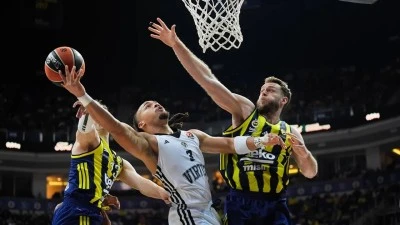 Fenerbah&ccedil;e, Yunanistan'da seriye devam etmek istiyor