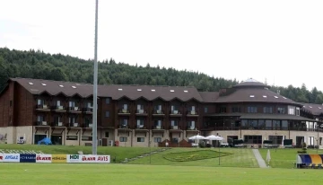 Fenerbah&ccedil;eli taraftarlar, Topuk Yaylası&rsquo;nda 2 g&uuml;n antrenmanları takip edebilecek
