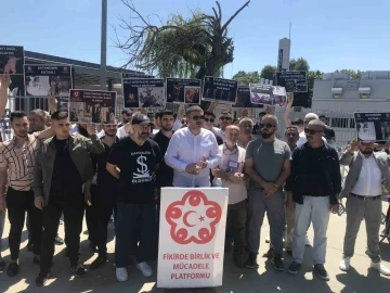 Feshane &ouml;n&uuml;nde İBB sergisine protesto
