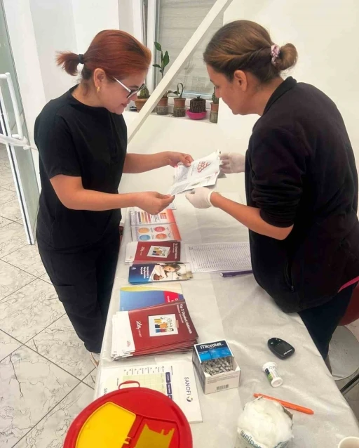 Fethiye&rsquo;de bin kişinin kan şekeri &ouml;l&ccedil;&uuml;ld&uuml;
