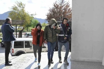 Fethiye&rsquo;de kundaklama iddiası ile 1 kişi tutuklandı
