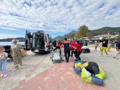 Fethiye&rsquo;de yama&ccedil; paraş&uuml;tleri havada &ccedil;arpıştı: 3 yaralı