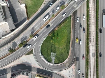 Filament Kavşağı&rsquo;nda ilave d&ouml;n&uuml;ş kolu b&ouml;lge trafiğine nefes aldırdı
