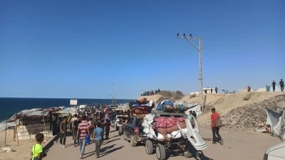 Filistinliler, ateşkesin y&uuml;r&uuml;rl&uuml;ğe girmesiyle Gazze şehrine d&ouml;n&uuml;yor