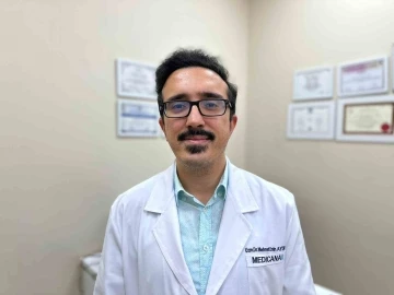 Fizik tedavi ve rehabilitasyon uzmanı uyardı: "7 g&uuml;n&uuml; aşkın bir diz ağrınız varsa bunu &ouml;nemseyin"
