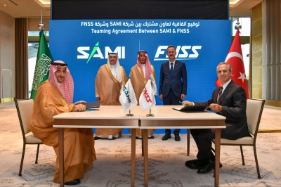 FNSS Suudi Arabistan&rsquo;da 8x8 Zırhlı &uuml;retimi i&ccedil;in anlaştı