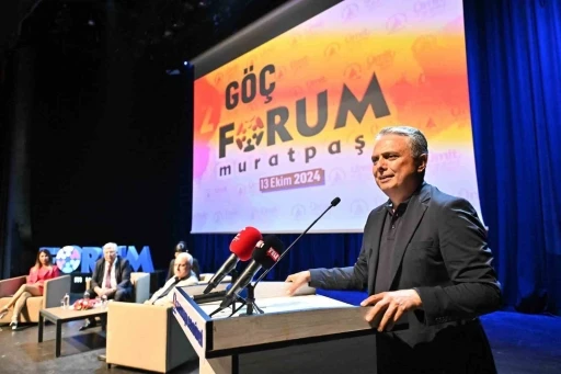 Forum Muratpaşa&rsquo;da g&ouml;&ccedil; sonu&ccedil; bildirgesi a&ccedil;ıklandı
