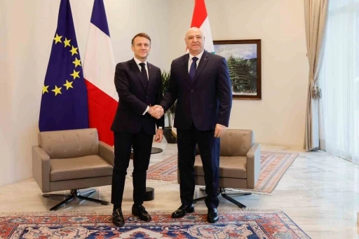 Fransa Cumhurbaşkanı  Macron&rsquo;dan &ldquo;L&uuml;bnan i&ccedil;in uluslararası topluma destek &ccedil;ağrısı&rdquo; &ccedil;ağrısı
