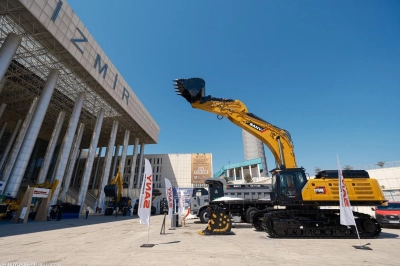 Fuarlar İzmir Ekonomisine G&uuml;&ccedil; Katıyor