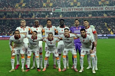 Galatasaray&rsquo;da 2 değişiklik