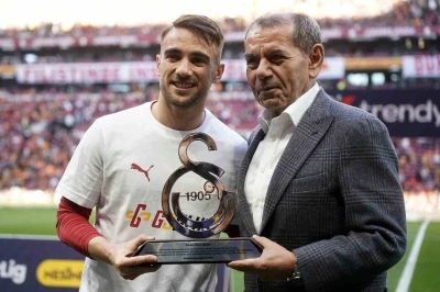 Galatasaray&rsquo;da 2 değişiklik
