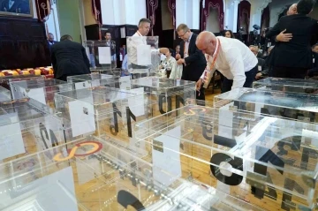 Galatasaray&rsquo;da başkanlık se&ccedil;imi yarın yapılacak
