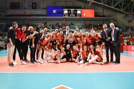 Galatasaray&rsquo;dan, VakıfBank&rsquo;a farklı a&ccedil;ılış tarifesi