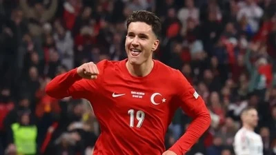 Galatasaray, Deniz G&uuml;l&rsquo;&uuml; duyurdu