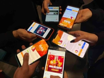 Galatasaray taraftarı, dijital d&uuml;nyada rekor kırdı
