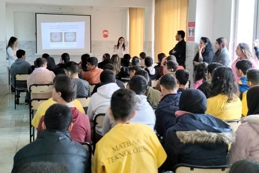 GA&Uuml;N Diş Hekimliği Fak&uuml;ltesi&rsquo;nden diş sağlığı eğitimi
