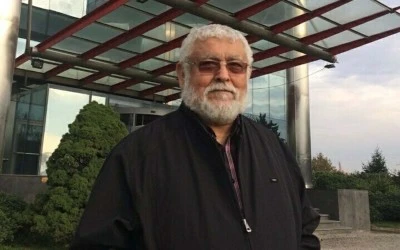 Gazeteci Ahmet Reha &Ouml;z, evinde &ouml;l&uuml; bulundu