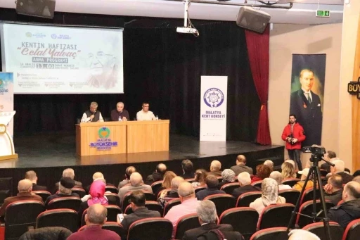 Gazeteci Celal Yalva&ccedil; d&uuml;zenlenen panelle anıldı