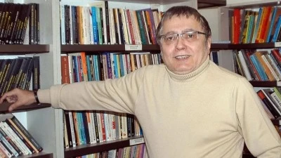 Gazeteci Hikmet &Ccedil;etinkaya hayatını kaybetti