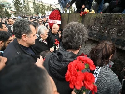 Gazeteci Uğur Mumcu'nun katledilişinin 33. yılı 