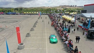 Gaziantep Auto-Drift Fest muhteşem g&ouml;sterilere sahne oldu
