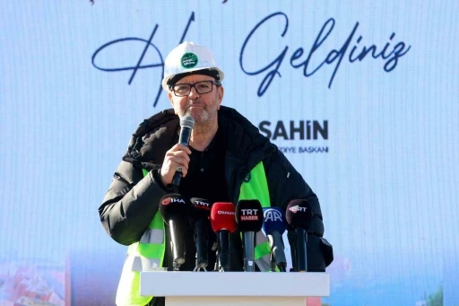 Gaziantep B&uuml;y&uuml;kşehir, Sazgın K&ouml;y&uuml; Meydanı&rsquo;nı yeniden tasarlıyor
