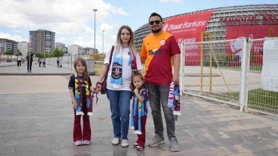 Gaziantep Stadyumu&rsquo;nda kupa coşkusu başladı
