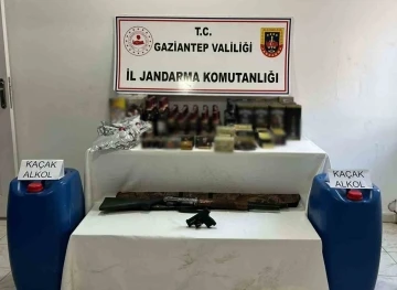 Gaziantep&rsquo;te 300 litre ka&ccedil;ak alkol ele ge&ccedil;irildi
