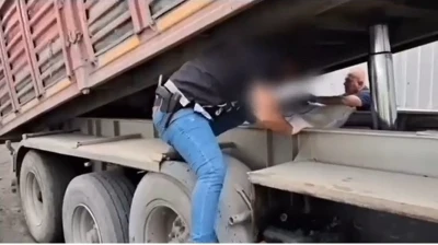 Gaziantep&rsquo;te tır dorsesinde 45 kilo uyuşturucu ele ge&ccedil;irildi
