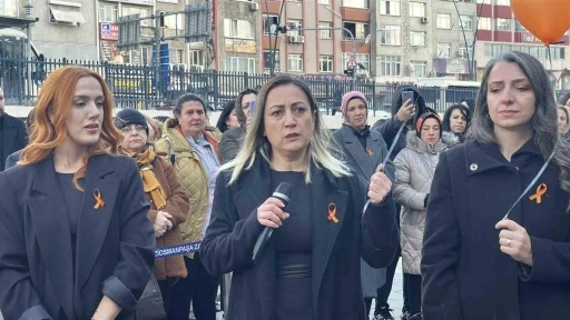 Gaziosmanpaşa&rsquo;da şiddet mağduru kadınlar anıldı
