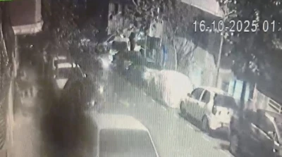 Gaziosmanpaşa&rsquo;da sokağa el yapımı patlayıcı attılar