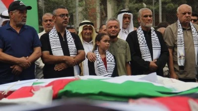 Gazze&rsquo;de 3 yıl sonra enkazdan &ccedil;ıkarılan 75 Filistinli i&ccedil;in cenaze t&ouml;reni