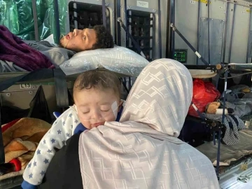 Gazzeli yaralılar Mısır&rsquo;dan T&uuml;rkiye&rsquo;ye getiriliyor

