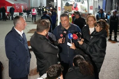 'Gebze'de boşaltılan binalar tek tek kontrol ediliyor'