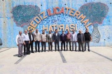 Gediz&rsquo;de Kaymakam Hakan Alkan ve Başkan Akel STK temsilcileri ile buluştu
