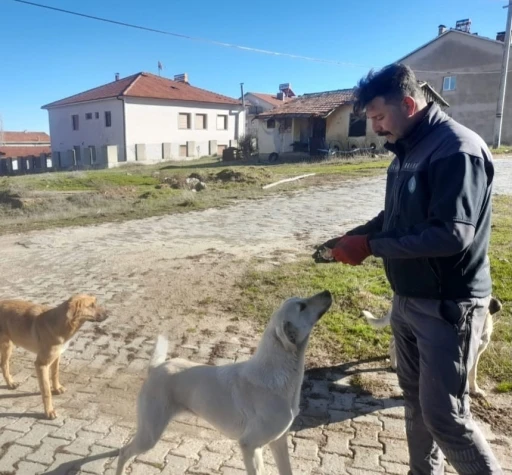 Gediz&rsquo;de &Ouml;zel İdare &ccedil;alışanlarından &ouml;rnek davranış
