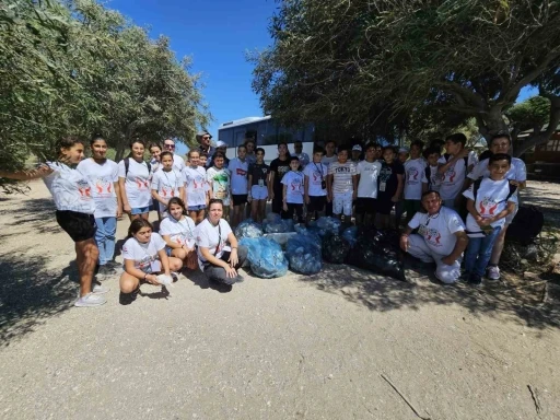Geleceğin bilim insanlarından &ouml;rnek davranış: G&ouml;ksu Deltası temizlendi

