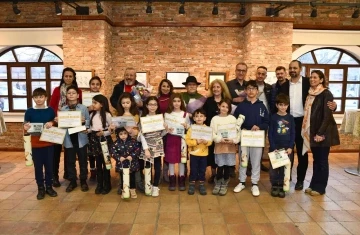 Geleceğin karikat&uuml;ristlerinin sergisi beğeni topladı
