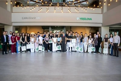 Geleceğin profesyonelleri 4. Yeşilova Zirvesi'nde buluştu